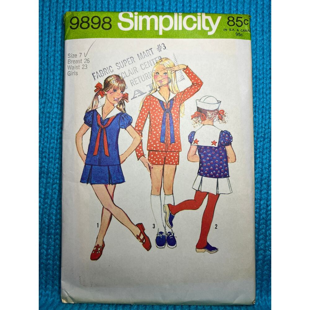 Simplicity 9898 girls top shorts mini skirt pattern size 7